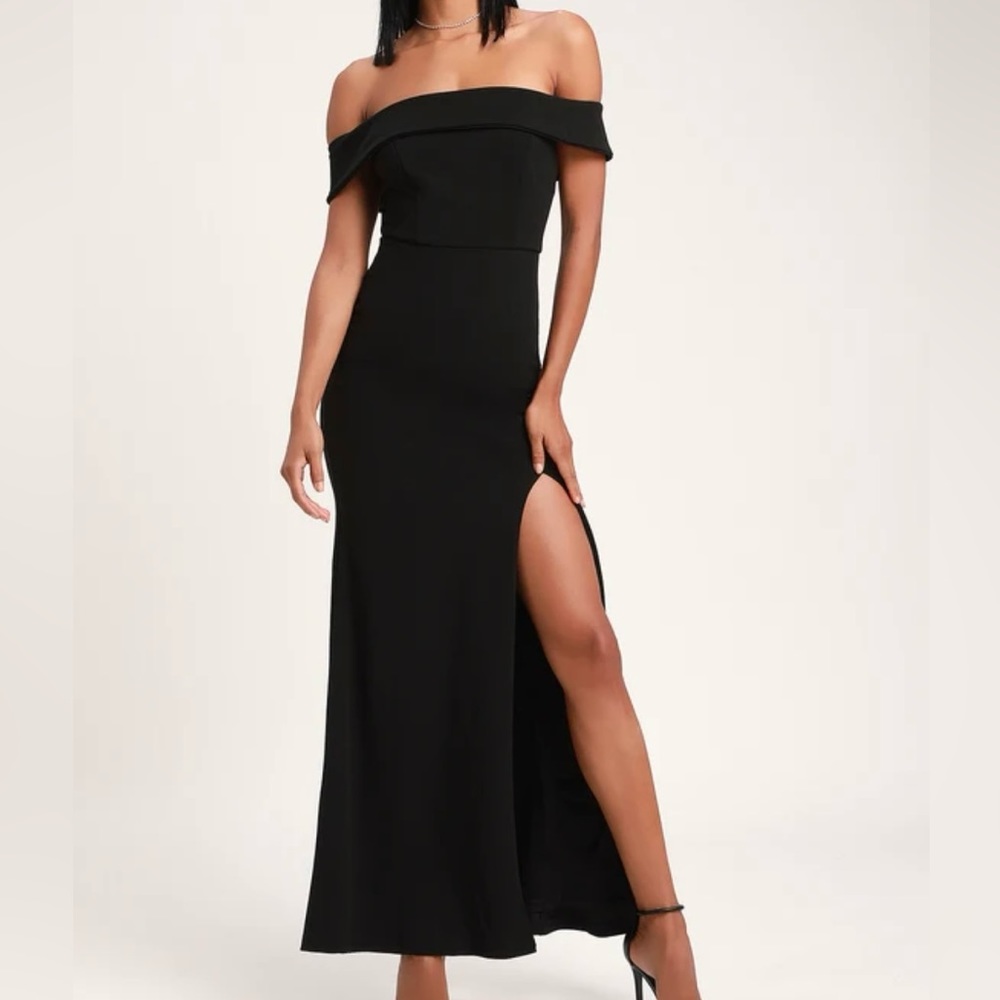 Lulus Black Off Shoulder Formal Dress Size Small. Never Worn. New with Tags!